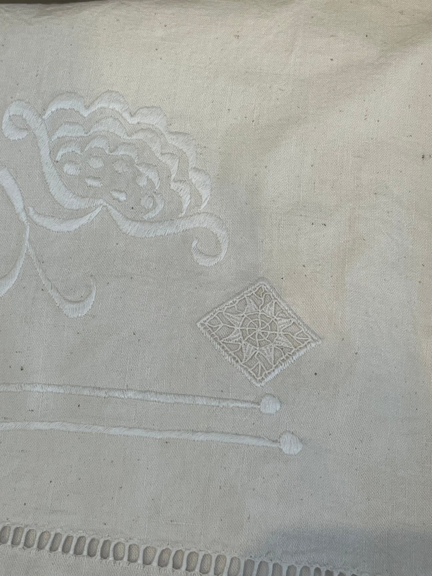 French antique monogram and hand embroidered sheet (cotton)