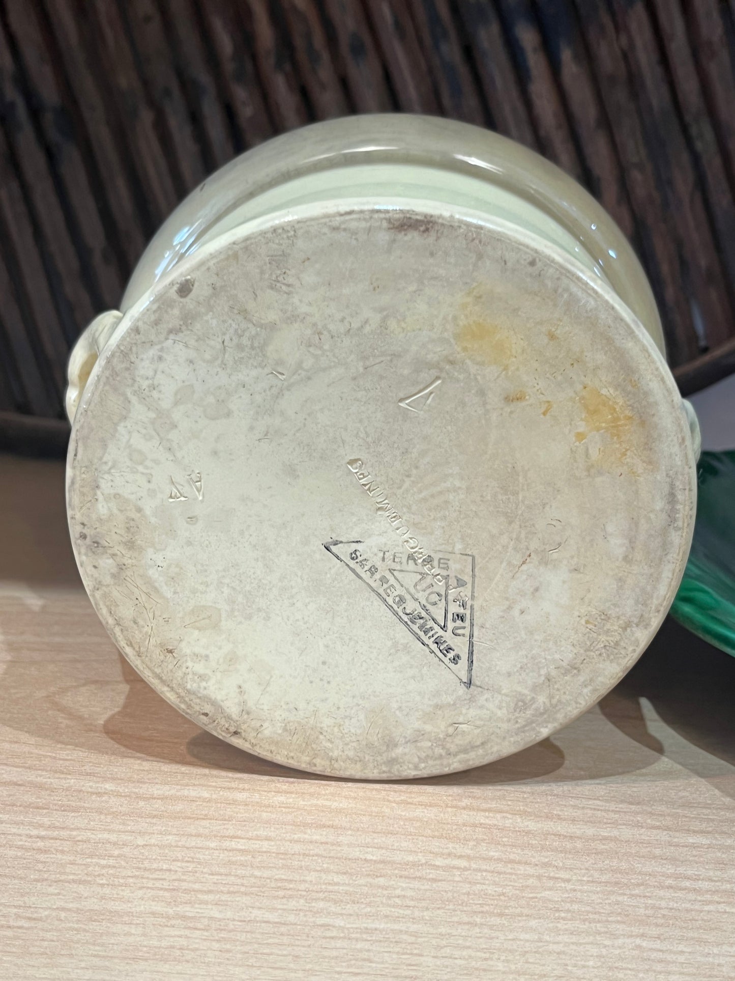 fa806 19th century pate dish, no lid.