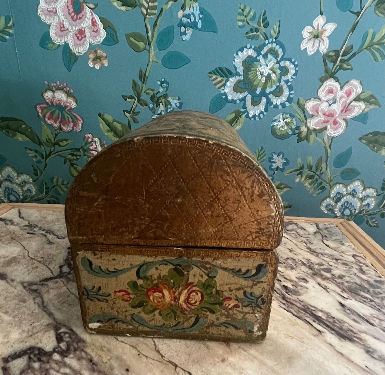 fa871 Handpainted Italian vintage jewellery box