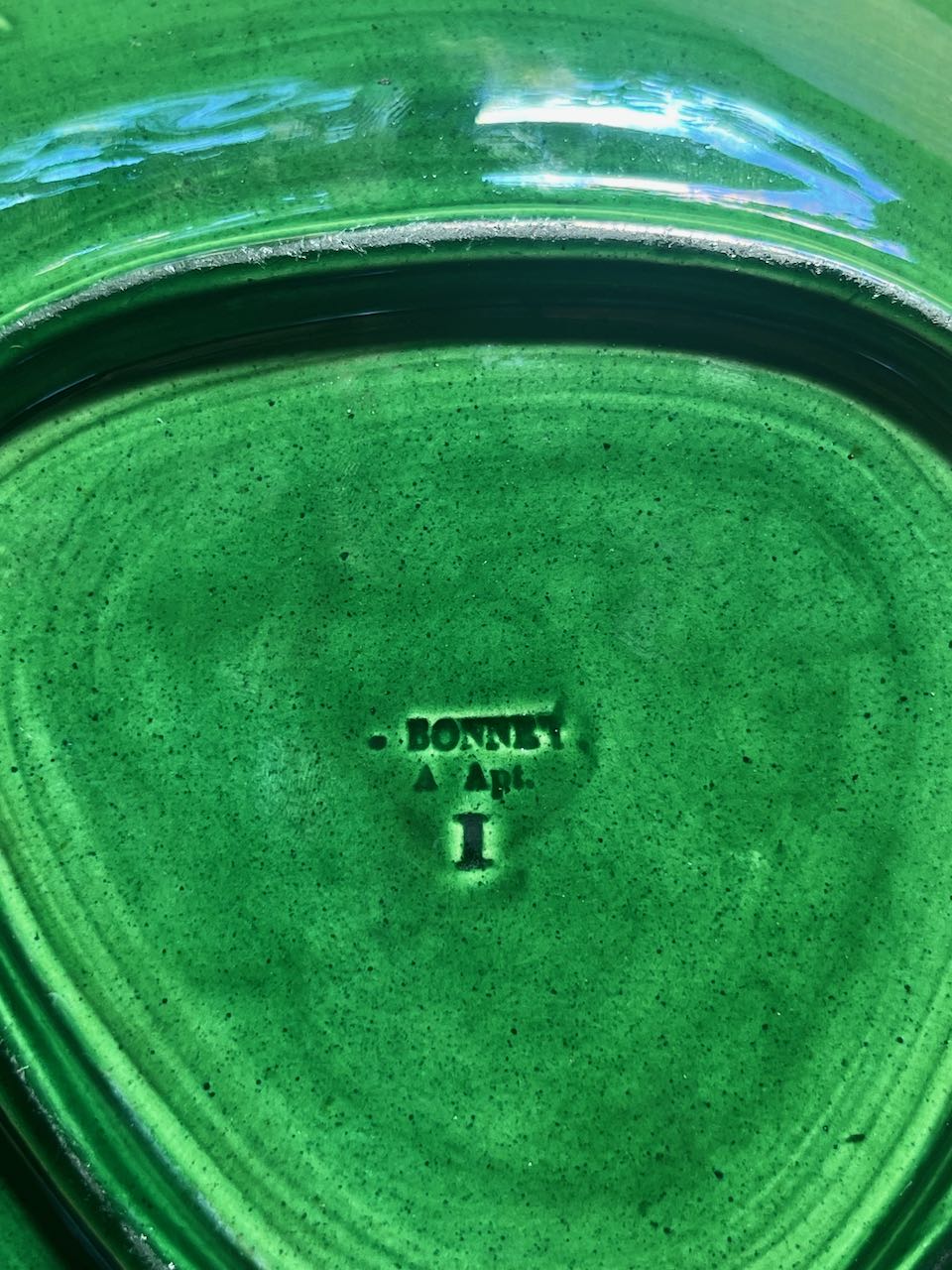 fa943 Green ivy shaped serving dish