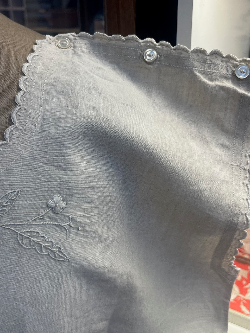 fa880 French antique chemise