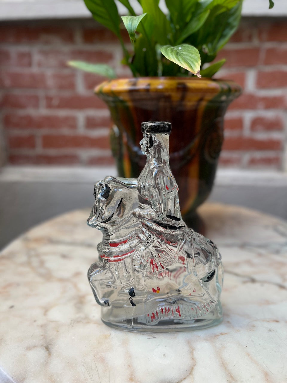 fa544 French vintage glass soldier shaped decanter (Copy)