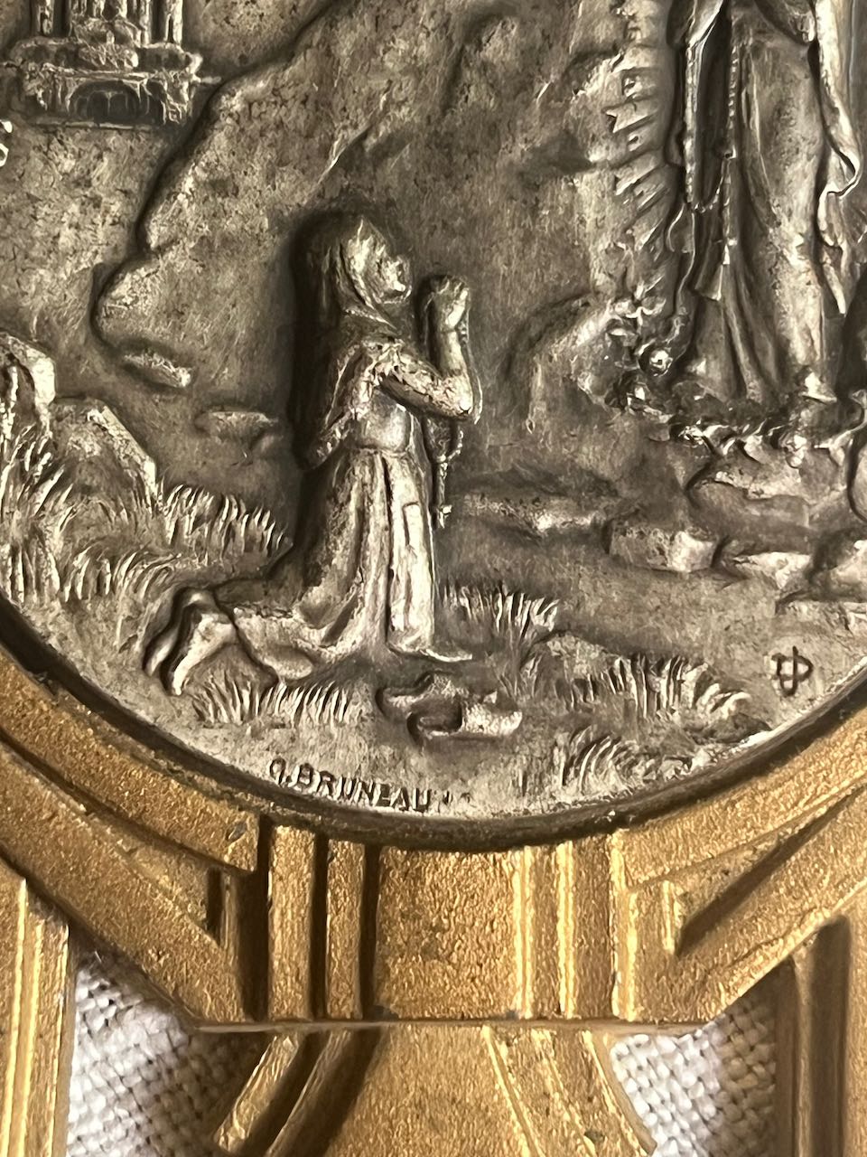 fa581 Small Metal font, French