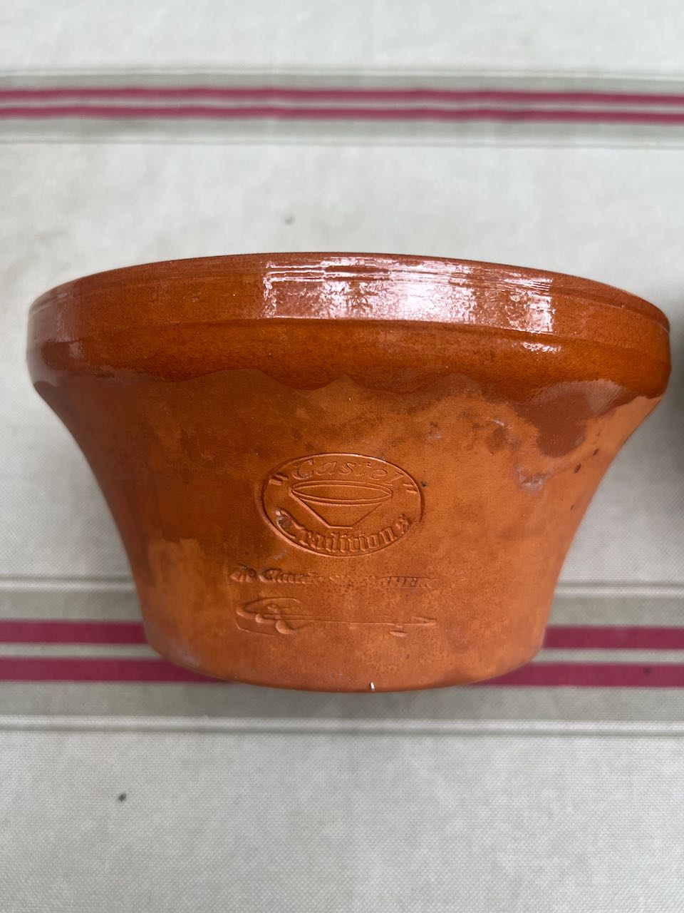 fa594 Small spainish terracotta bowl, 2 person salad