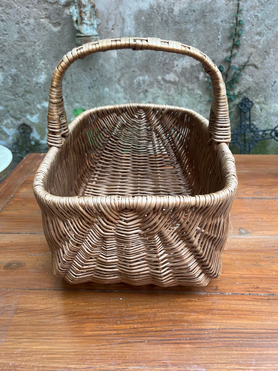 fa631 Deep wooden French vintage shopping Basket