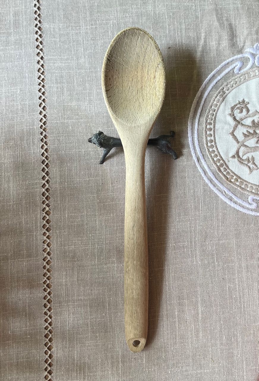 fa641 French vintage Pewter spoon rests