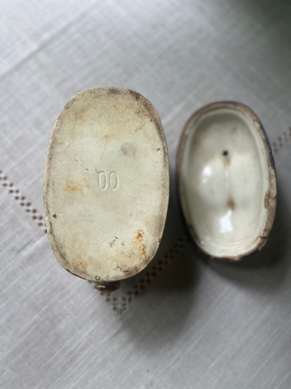 fa740 Lovely treacly glaze french antique tureen