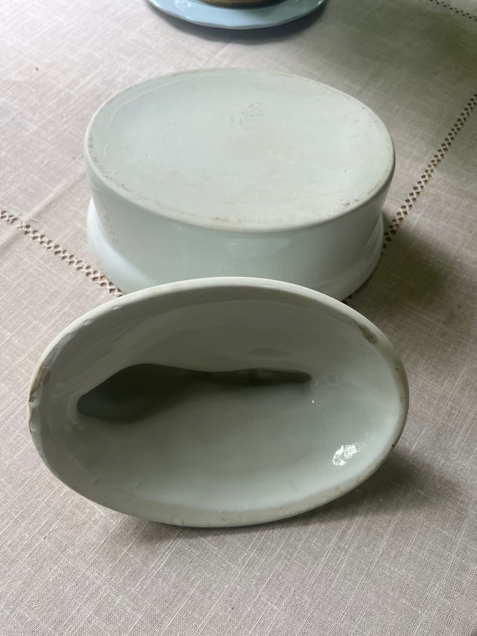 fa707 White Rabbit tureen