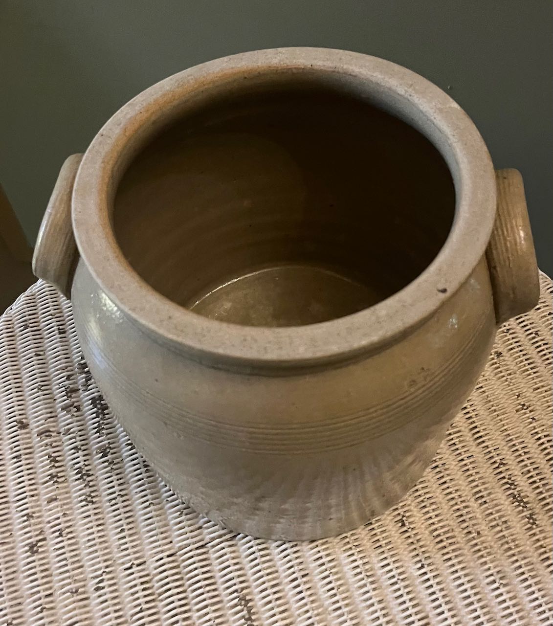 fa703 Antique French ceramic confit pot