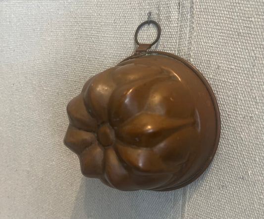 fa730 Copper vintage mould, Italy