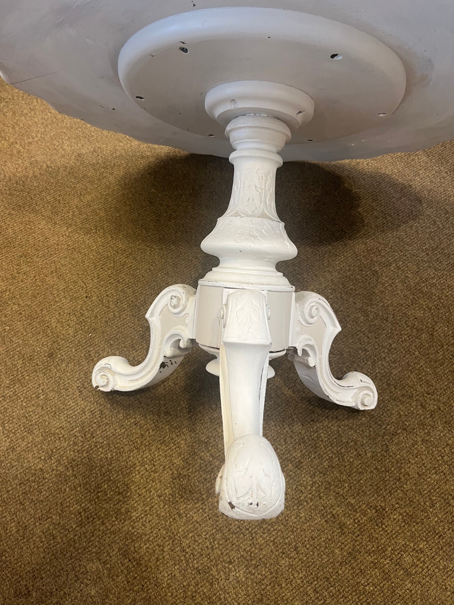 (P) Shabby but chic French coffee/side table