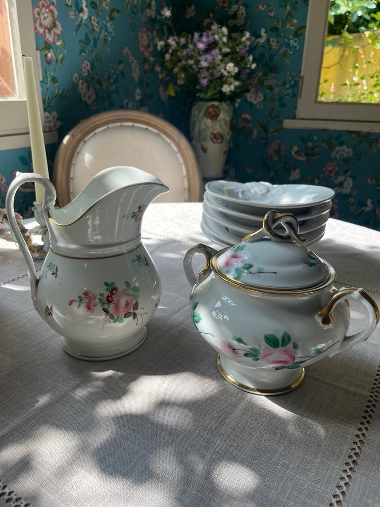 fa675 Set of 2 french antique porcelaine floral handpainted, sugar, jug