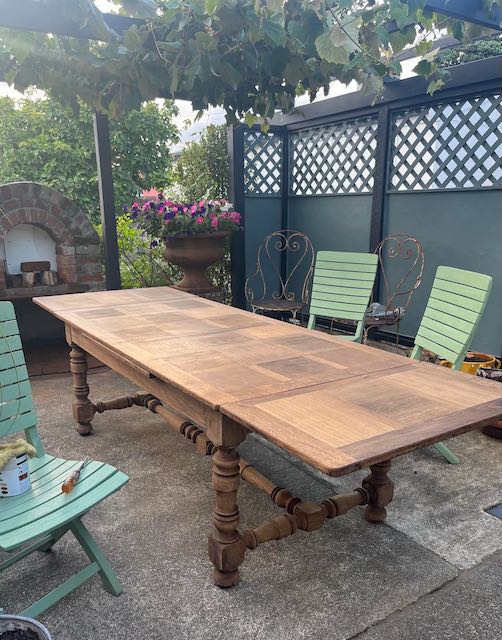 fa4891 Parquetry topped French oak extendable table