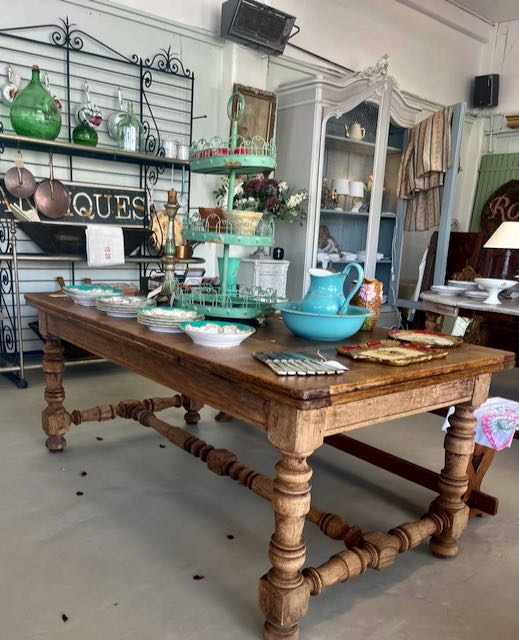 fa4891 Parquetry topped French oak extendable table