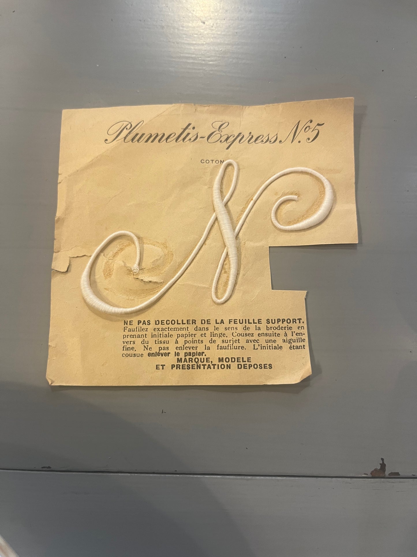 fa786 French vintage monogramed initials