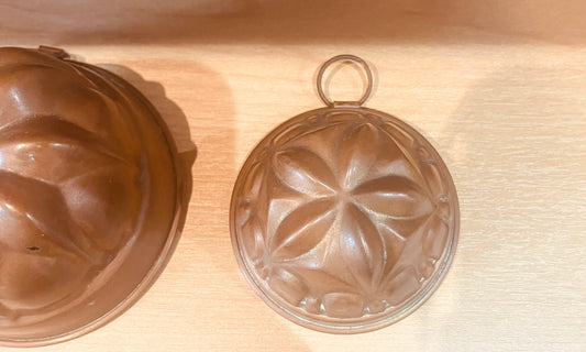 fa730 Copper vintage mould, Italy