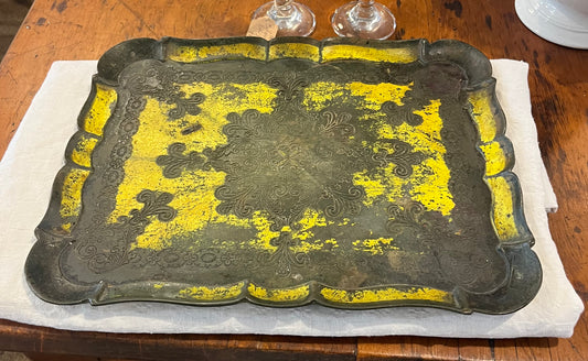 fa525 Vintage Italian tray ( Shabby but so chic!)