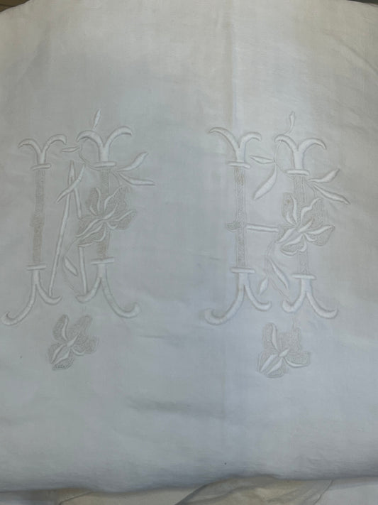 French antique monogram and hand embroidered sheet (cotton)