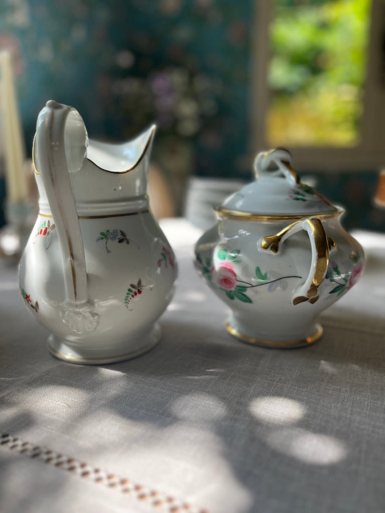 fa675 Set of 2 french antique porcelaine floral handpainted, sugar, jug