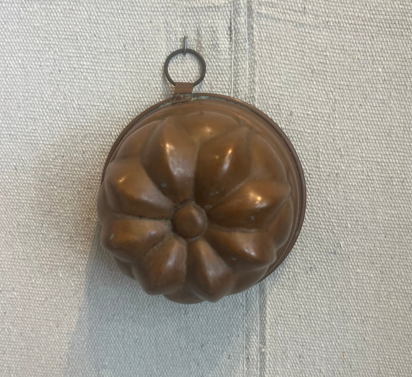 fa730 Copper vintage mould, Italy