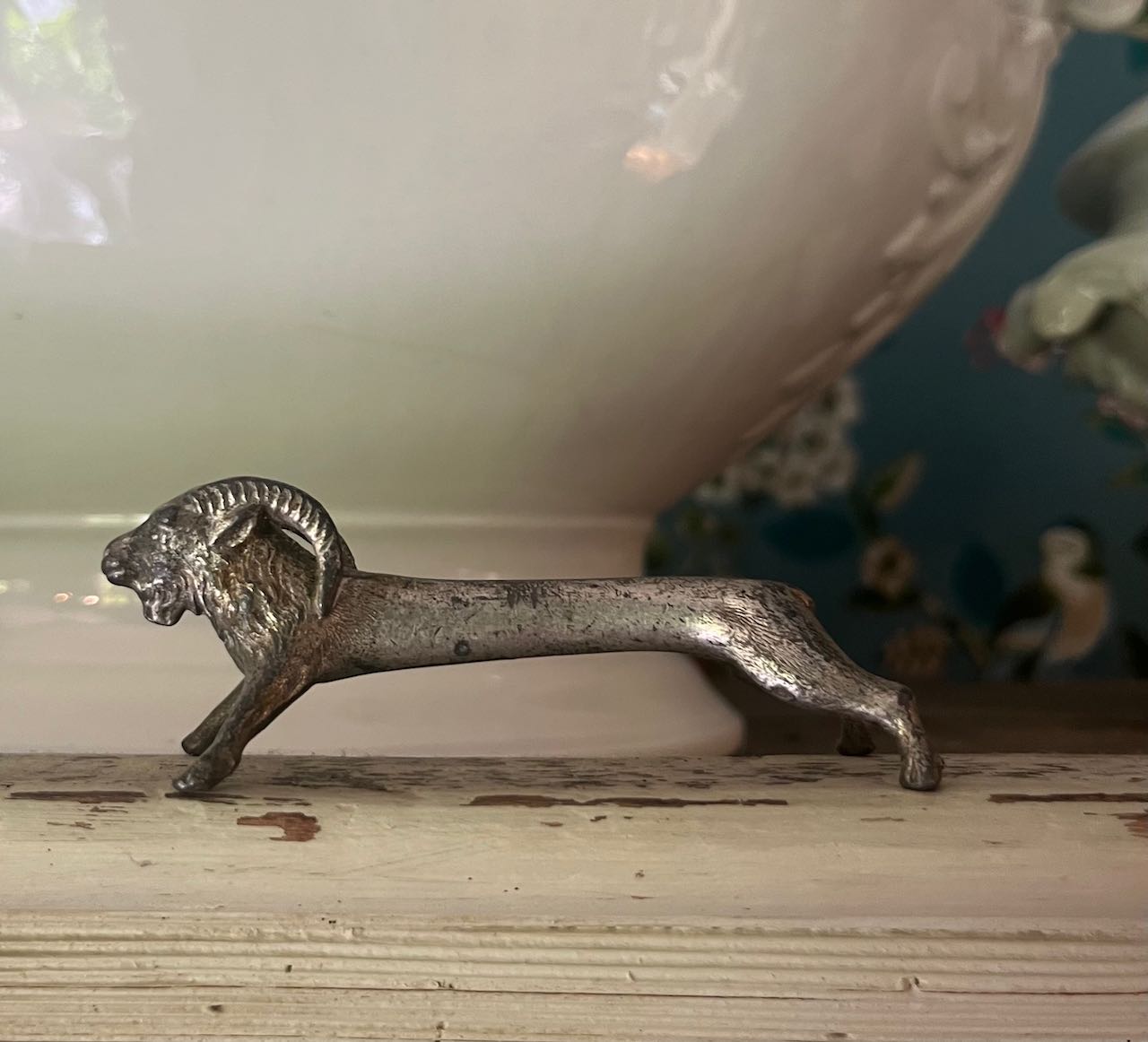 fa641 French vintage Pewter spoon rests