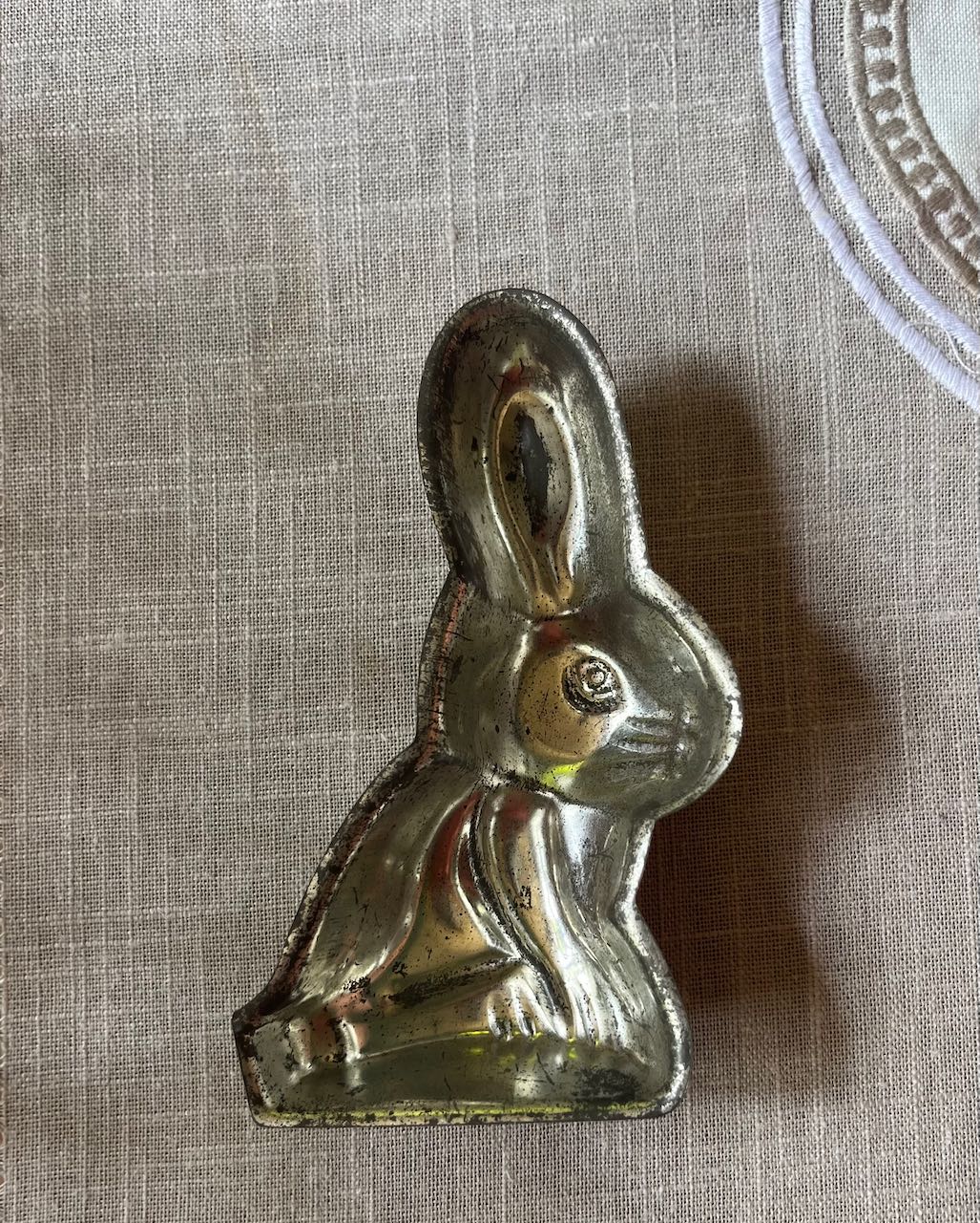 fa678 Little metal french chocolate moulds, each