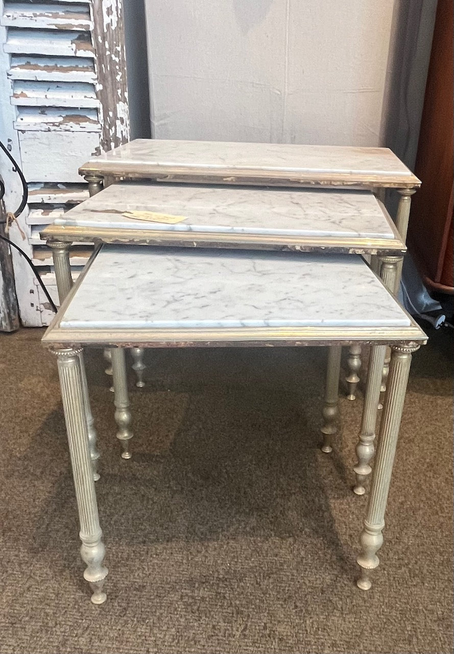 fa888 Nest of marble and metal french vintage side tables