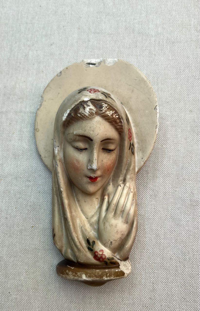 fa670 Small plaster French vintage  madonna