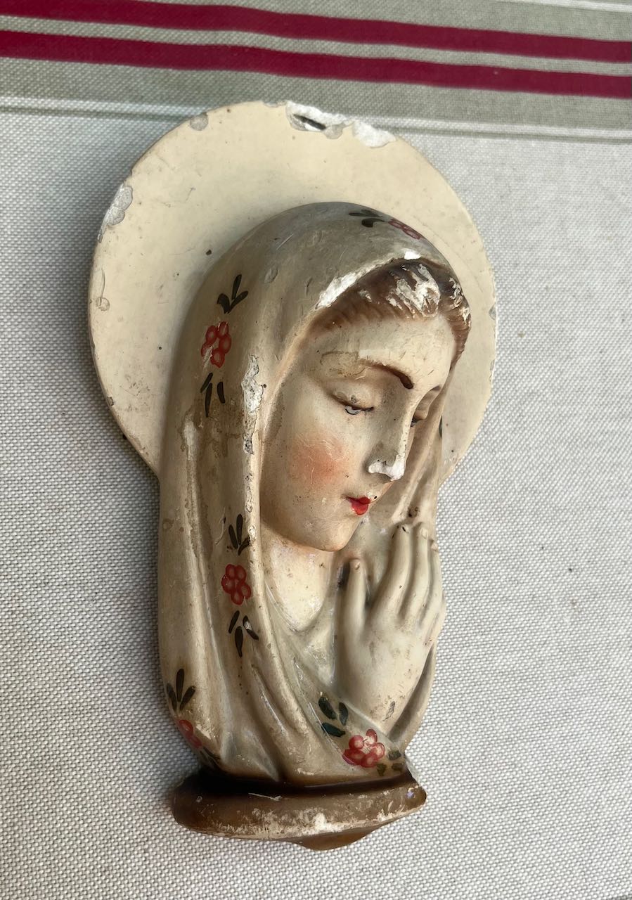 fa670 Small plaster French vintage  madonna