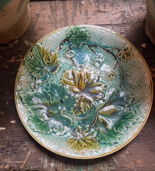 fa681 french antique majolica plate