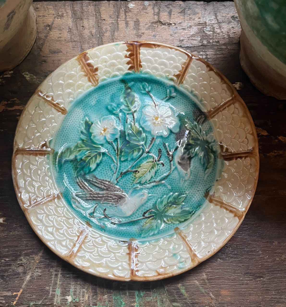 fa681 french antique majolica plate