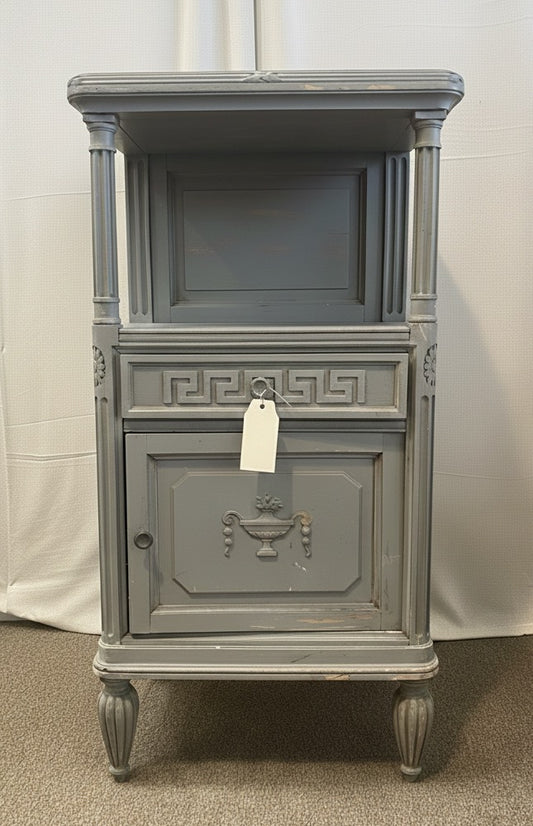 fa567 Antique French Bedside