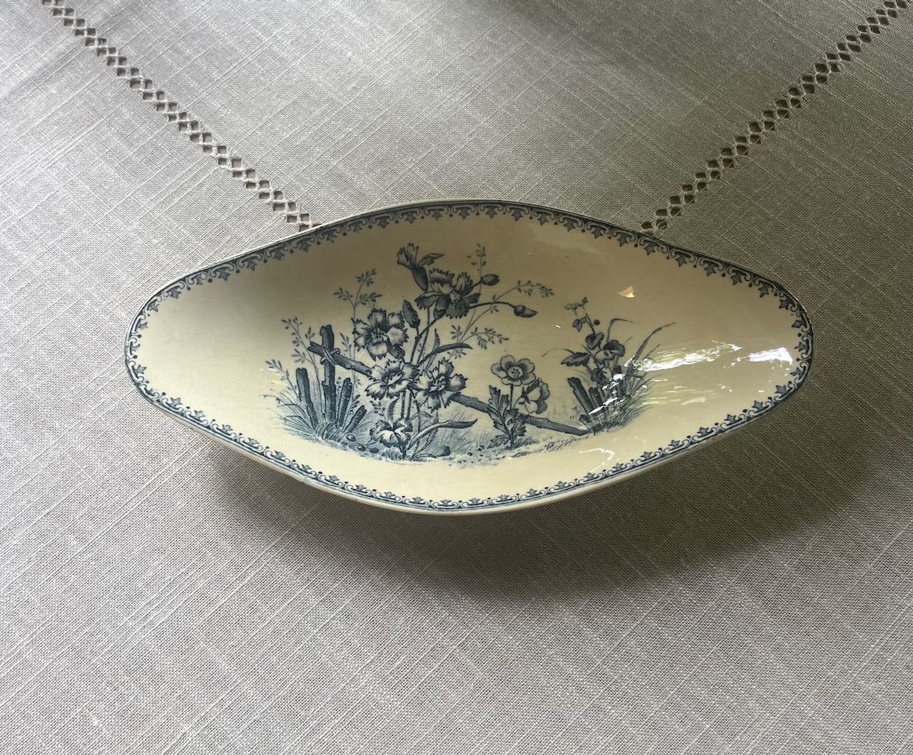 fa824 French antique oval serving plate