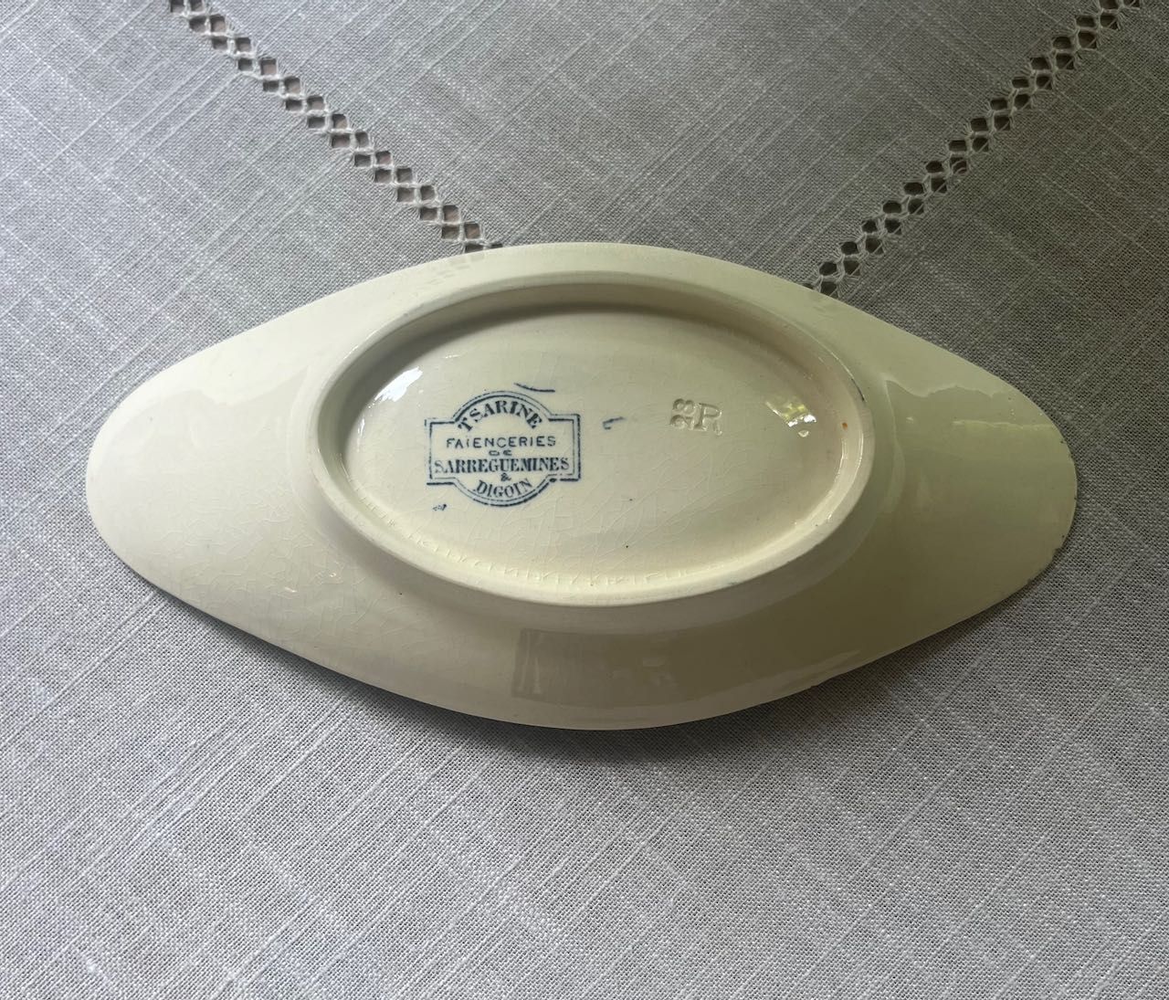 fa824 French antique oval serving plate