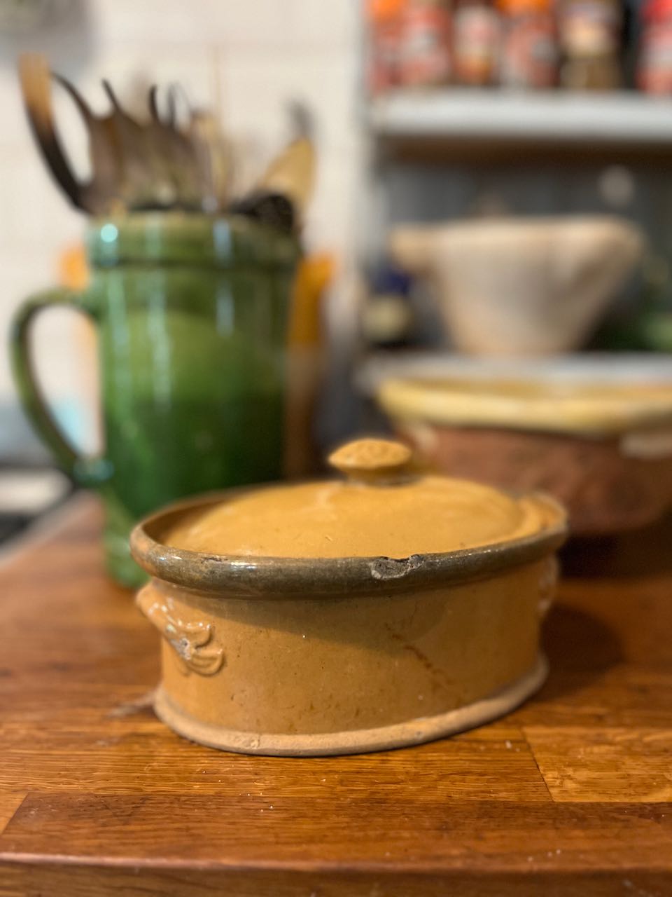 fa822 Small French antique tureen for pate