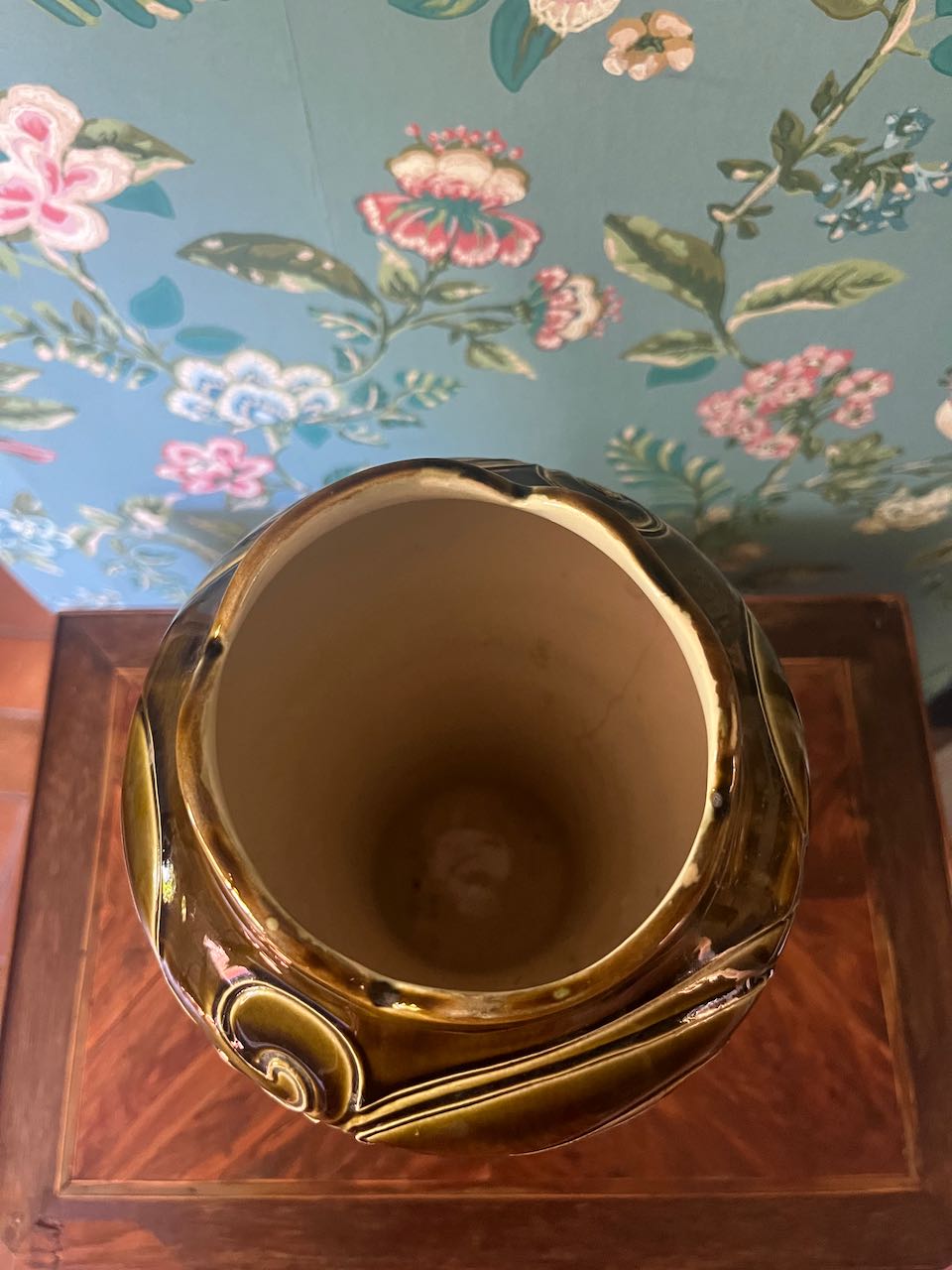 fa844 1920's perfect condition French vase from Gustave de bruyn