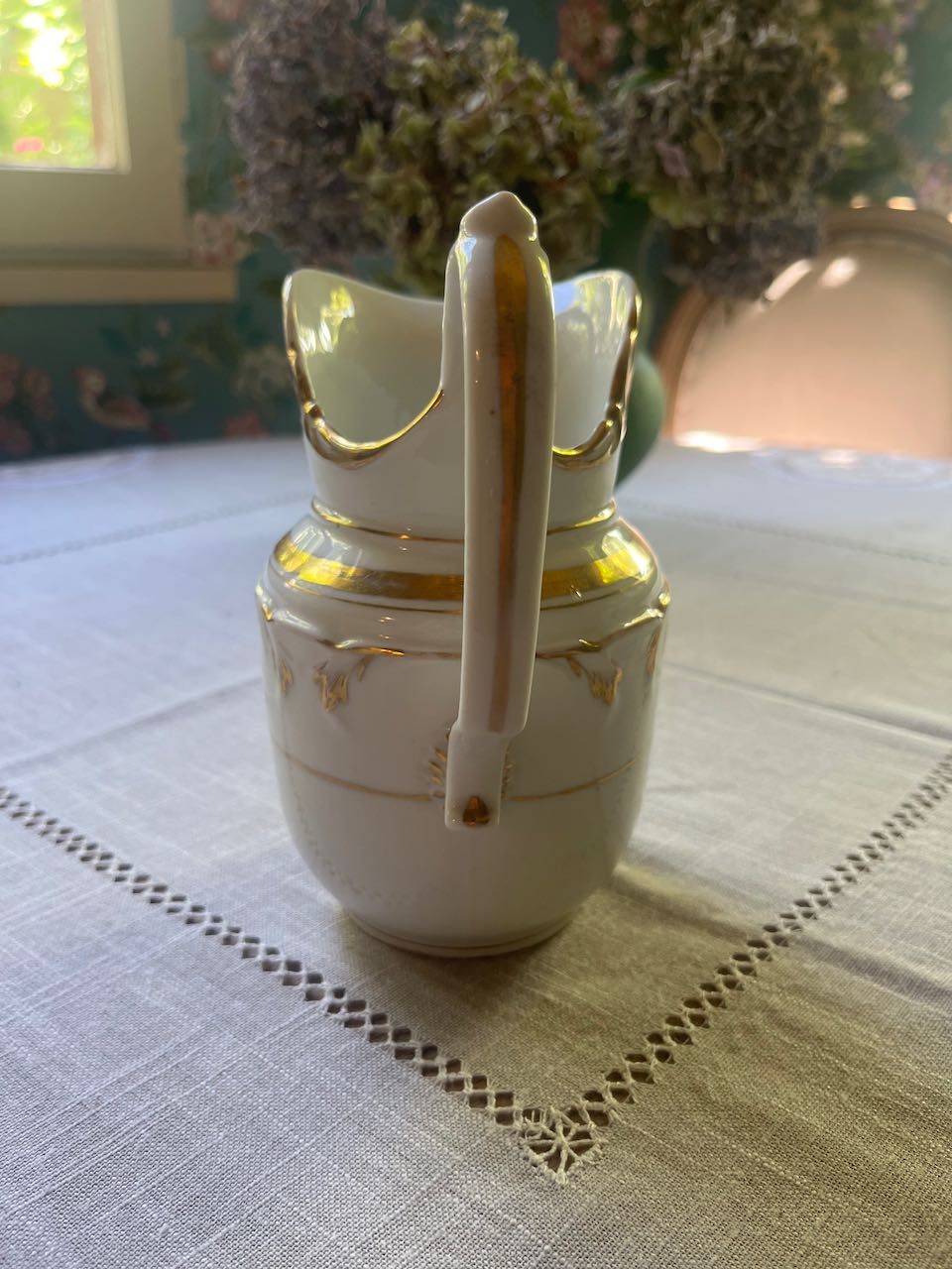 fa854 French Porcelaine Milk jug with gold detail 19th century