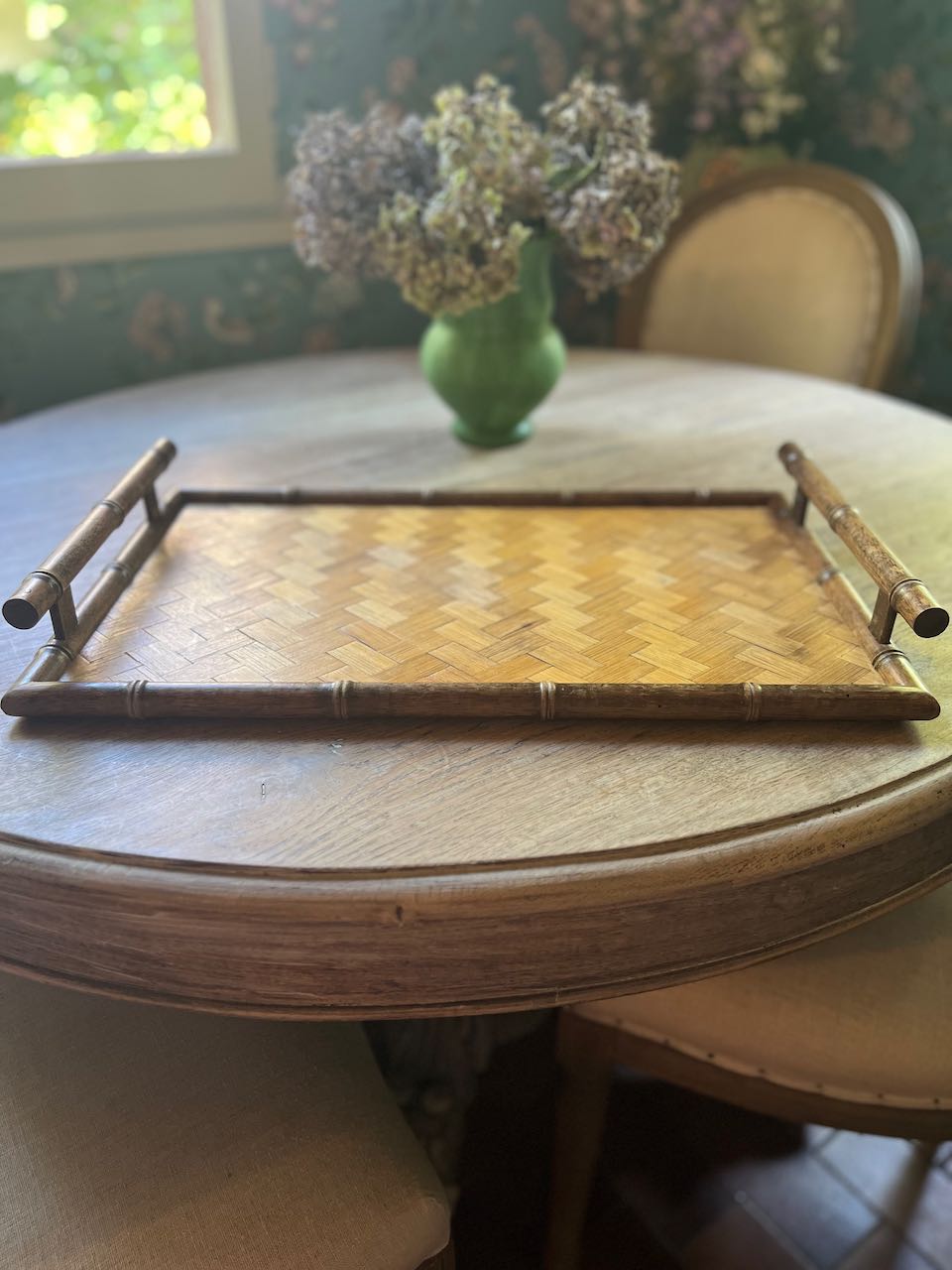 fa826 French Chinoiserie style tray with handles