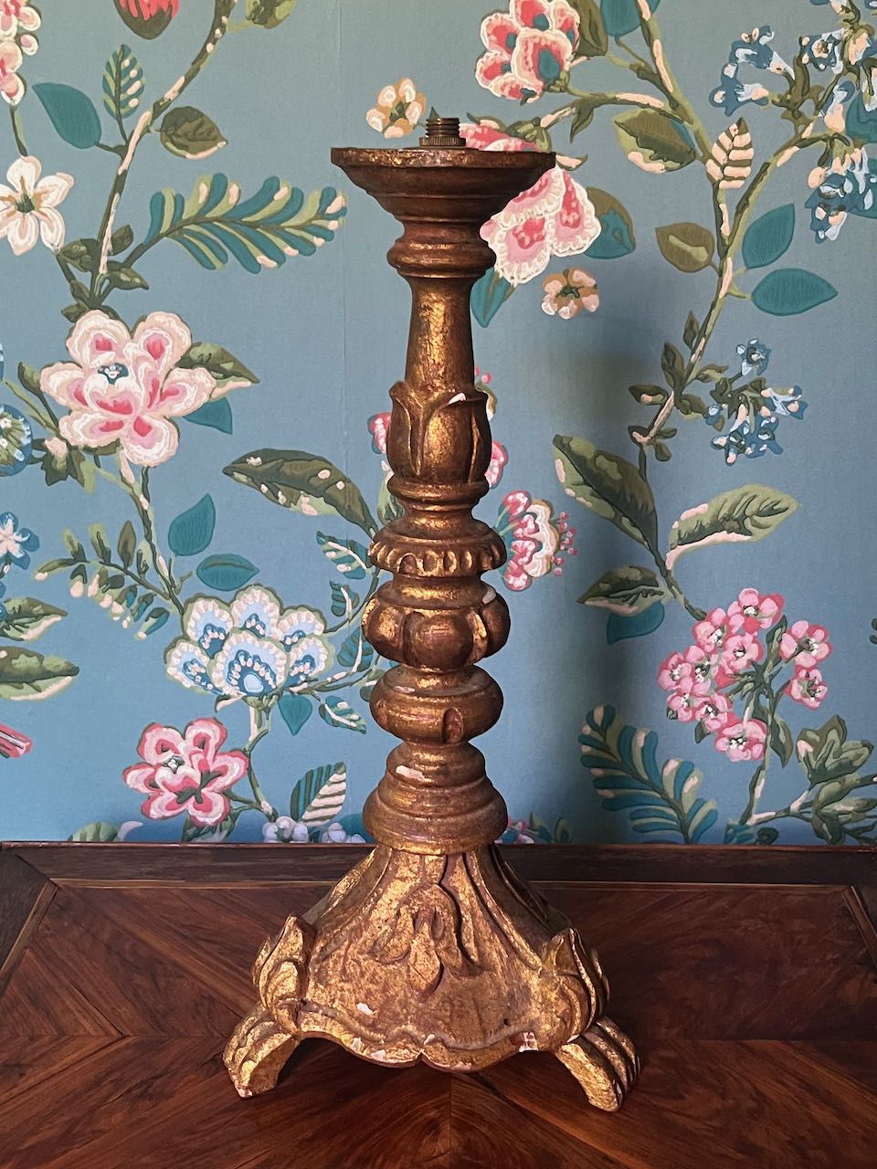 fa848 Gold French antique candelabra, 19th century, medium