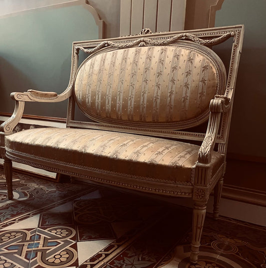 fa874 Beautiful 19th century Banguette, Small ladies sofa