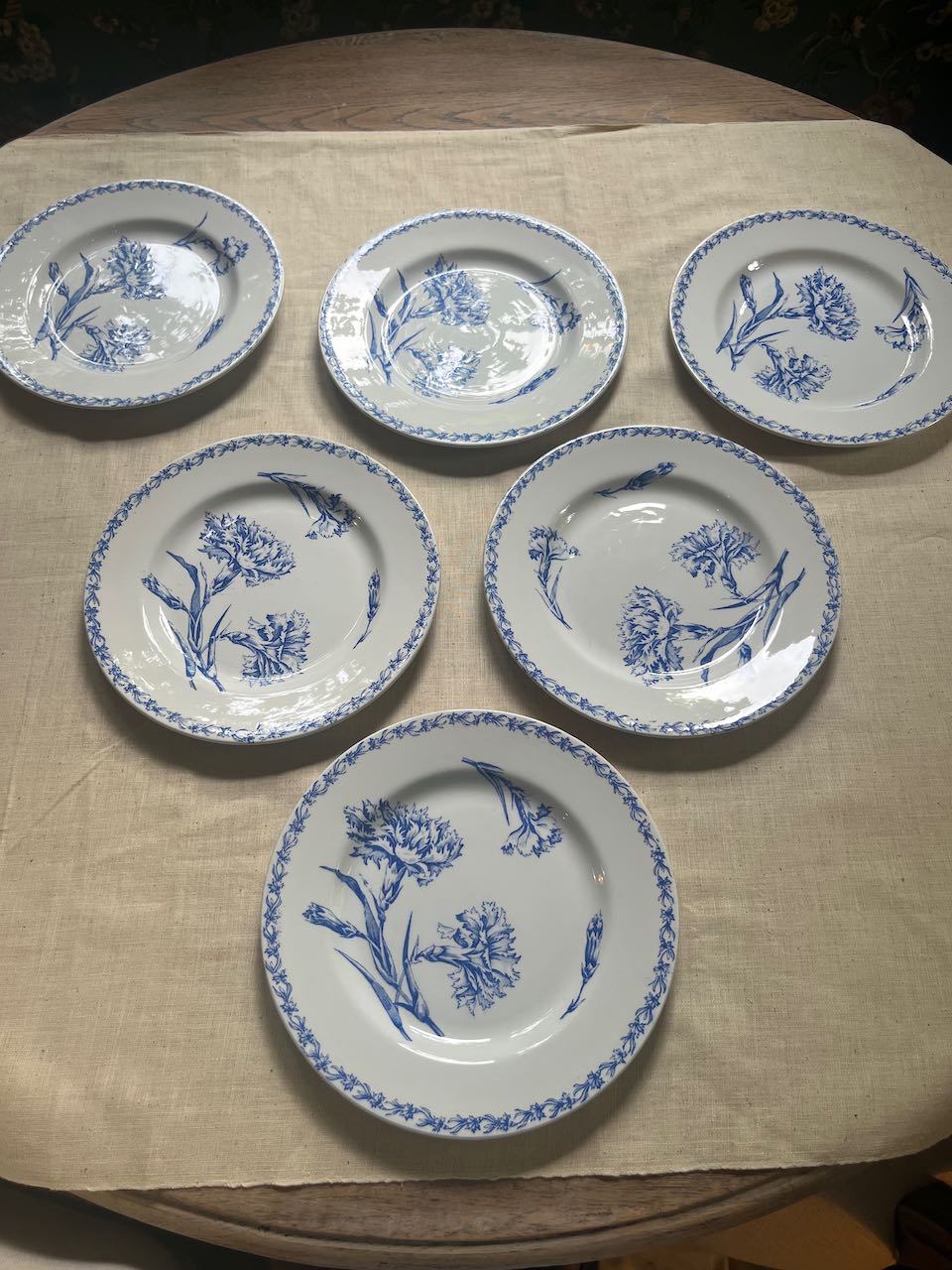 fa907 Blue and white cornflower lunch plates, set 6