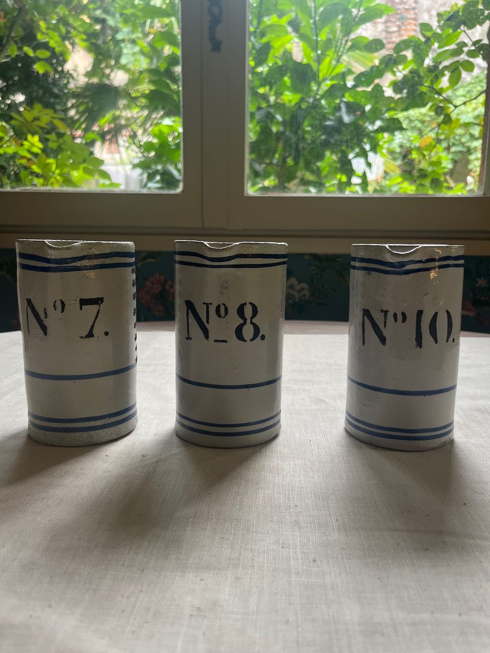 fa908 Stoneware Archer jug for beer