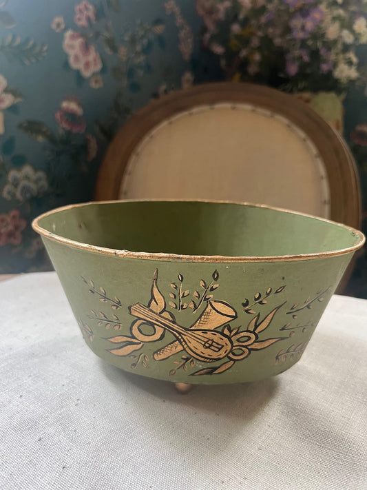 fa924 Pale green little French vintage container with gold detail