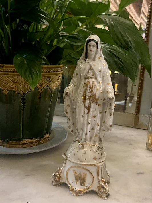 fa905 Gold detail on porcelaine, French antique madonna