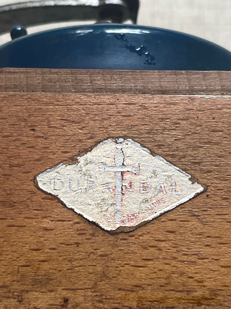 fa295 French vintage coffee grinder, working order