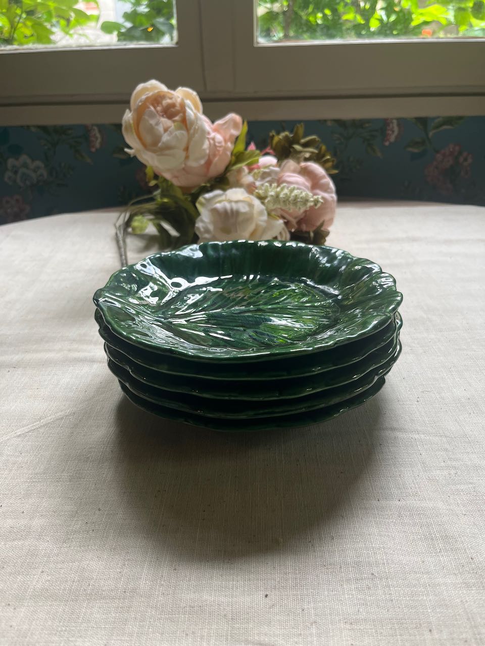 fa877 Grgeous cabbage leaf plate from Spain, have 5 ( each)