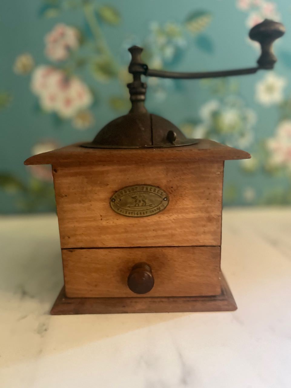 fa957 Peugeot French coffee grinder/ pepper grinder