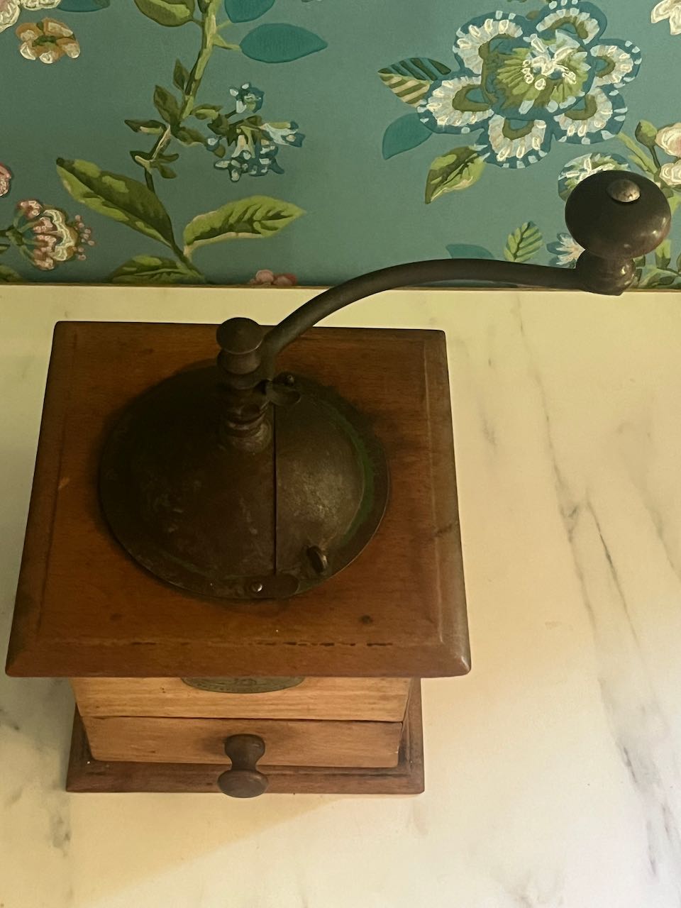 fa957 Peugeot French coffee grinder/ pepper grinder