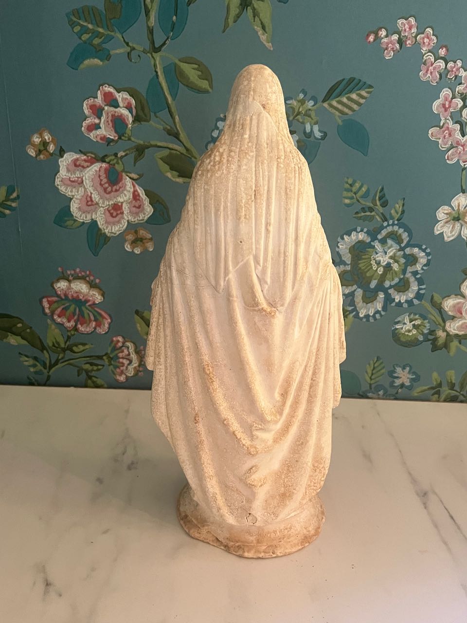 fa904 small plaster French madonna