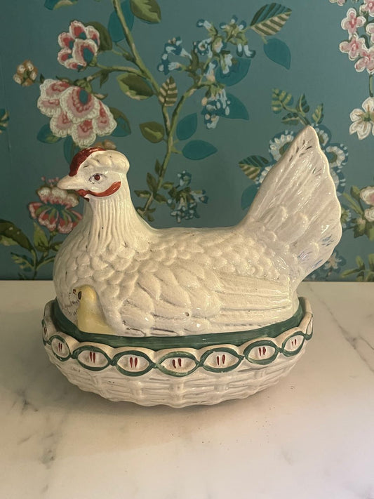 fa960 French 1950's Chicken tureen